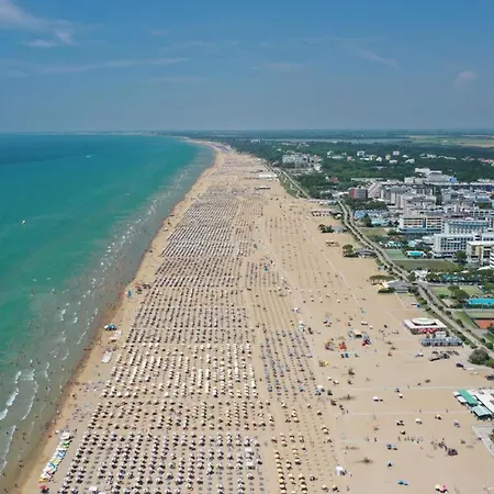 Appartement Seaside With Big Balcony - Beahost